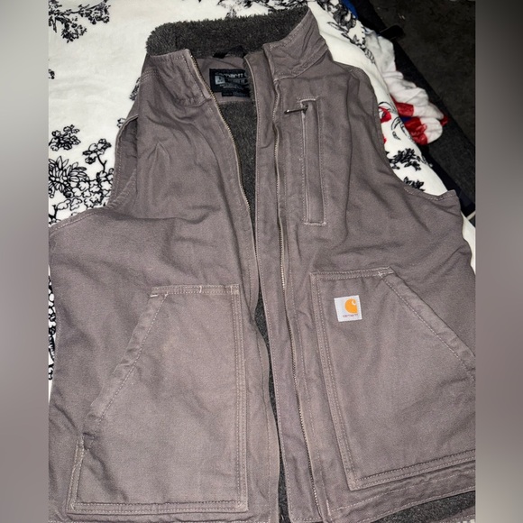 Women’s Carhartt vest - Picture 1 of 1